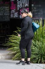 REBEL WILSON Training at a Park and then Shopping in Sydney 04/07/2020