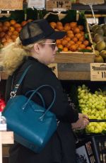 REBEL WILSON Training at a Park and then Shopping in Sydney 04/07/2020