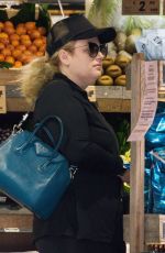 REBEL WILSON Training at a Park and then Shopping in Sydney 04/07/2020