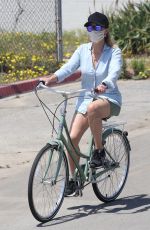 REESE WITHERSPOON Out for Bike Ride in Malibu 04/26/2020