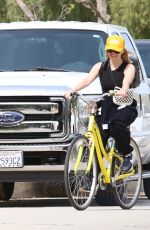 REESE WITHERSPOON Out Riding Bike in Pacific Palisades 03/31/2020
