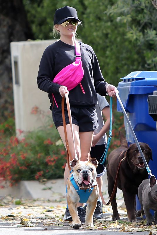 REESE WITHERSPOON Out with Her Dogs in Pacific Palisades 04/06/2020