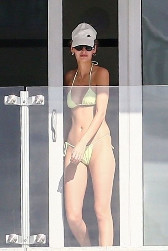 ROOSMARIJN DE KOK in Bikini Sunbathing on Her Balcony in Miami 04/02/2020