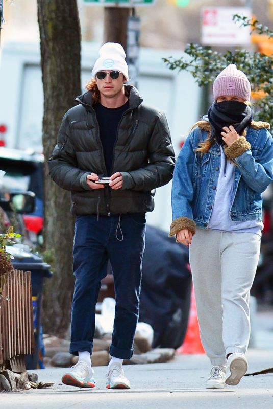 SAILOR BRINKLEY and Ben Sosne Out in in New York 04/02/2020