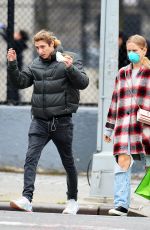 SAILOR BRINKLEY-COOK and Ben Sosne Wearing Face Masks Out Shopping in New York 04/01/2020