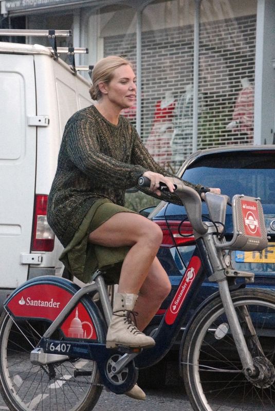 SAMANTHA WOMACK Out Riding Bike in London 04/24/2020