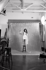 SARAH HYLAND in Cosmpolitan Magazine, May 2020