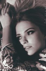 SASHA LUSS in Elle Magazine, Italy May 2020