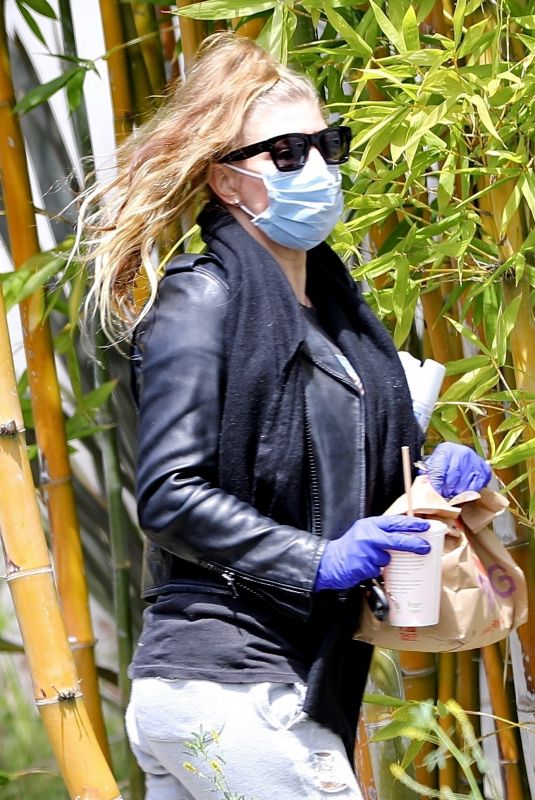 STACY FERGIE FERGUSON Wearing a Mask and Latex Gloves Out in Santa Monica 04/05/2020