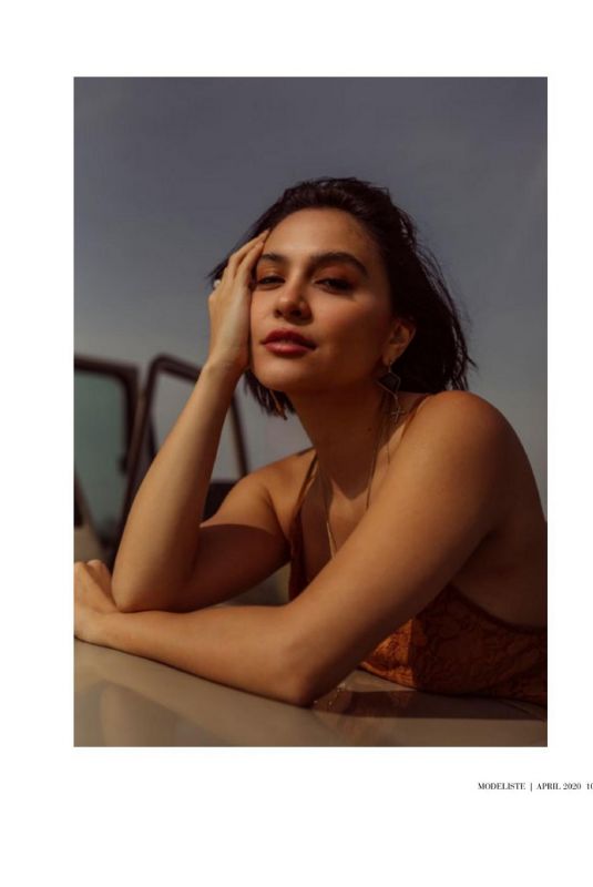 STELLA HUDGENS in Modeliste Magazine, April 2020