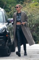 STELLA MAXWELL Visiting a Friends in Los Angeles 04/05/2020