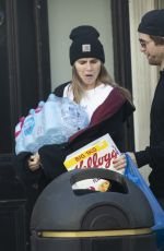 SUKI WATERHOUSE and Robert Pattinson Out Shopping in London 04/15/2020