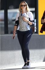 SYLVIA JEFFREYS nd Peter Stefanovic Out in Sydney 04/21/2020