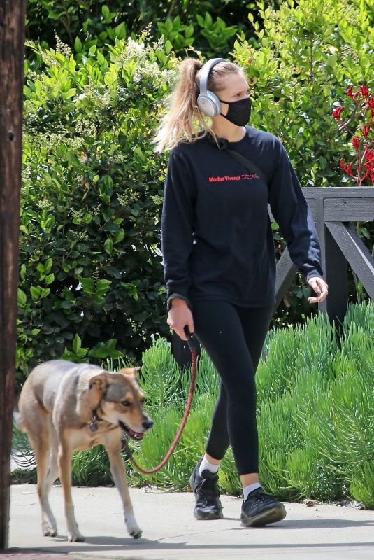 TERESA PALMER Wearing Mask Out with Her Dog in Los Angeles 04/17/2020