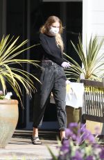 TORI PRAVER Wearing Masks and Gloves at a Post Office in Beverly Hills 03/31/2020