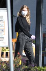 TORI PRAVER Wearing Masks and Gloves at a Post Office in Beverly Hills 03/31/2020