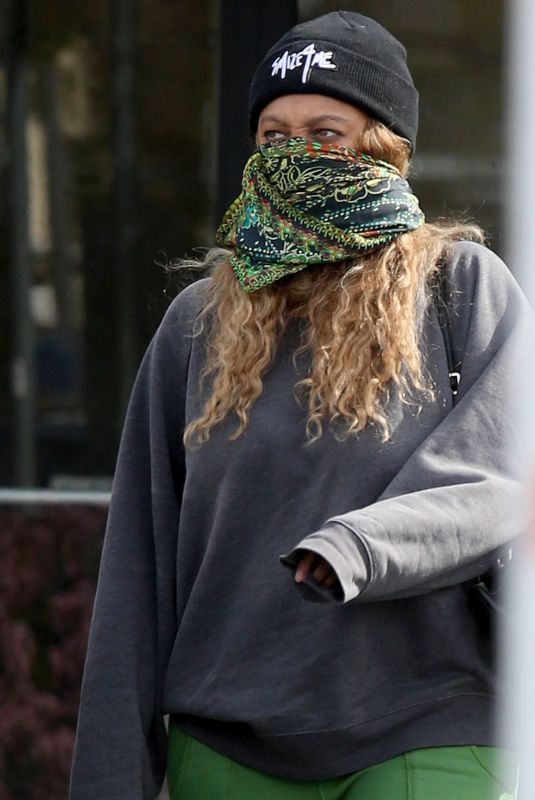 TYRA BANKS Wearing Bandana Mask Out in Los Angeles 04/08/2020