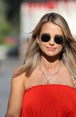 VOGUE WILLIAMS Leaves Heart Radio in London 04/19/2020