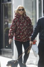 VOGUE WILLIAMS Out and About in Chelsea 03/31/2020