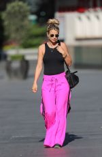 VOGUE WILLIAMS Out and About in London 04/26/2020