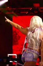 WWE - DANA BROOKE vs NAOMI 04/17/2020