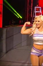 WWE - DANA BROOKE vs NAOMI 04/17/2020