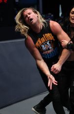 WWE - Smackdown Live 04/17/2020