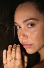 ALEXIS REN for Alexis Ren x Myst Mmxx, May 2020