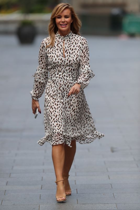 AMANDA HOLDEN Arrives at Heart Radio in London 05/04/2020