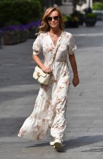 AMANDA HOLDEN Leaves Heart Radio in london 05/18/2020