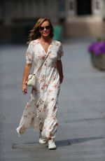 AMANDA HOLDEN Leaves Heart Radio in london 05/18/2020