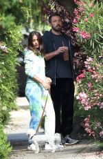 ANA DE ARMAS and Ben Affleck Out with Their Dogs in Venice Beach 05/27/2020