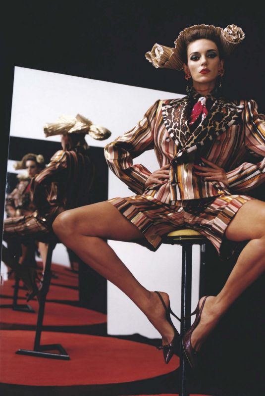 ANJA RUBIK and FREJA BEHA in Vogue Magazine, Italy May 2020