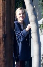 ANNA FARIS Cleans Up Her Campervan in Los Angeles 05/24/2020