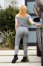 ARIEL WINTER Out with an Assortment of Balloons on Her Boyfriend 25th Birthday in Los Angeles 05/12/2020