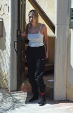 ASHLEY BENSON Receiving Order at Her Home in Los Angeles 05/15/2020