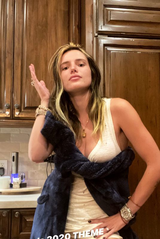 BELLA THORNE - Instagram Photos 05/04/2020