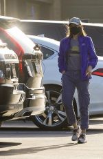 CALISTA FLOCKAHRT Picking Up Dinner at Sugarfish in Brentwood 05/24/2020