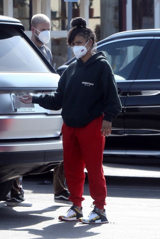 CHRISTINA MILIAN Wearing Mask Out Shopping in Los Angeles 04/04/2020