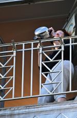 DEBRA MESSING Cheering for First Responders on Her Balcony in New York 05/26/2020