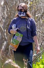 DREW BARRYMORE Out in The Hamptons 05/07/2020