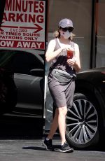 ELIZABETH BANKS Out for Coffee in Los Angeles 05/28/2020
