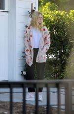 ELLE and DAKOTA FANNING at Their New House in Los Angeles 05/12/2020