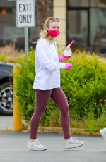 ELLE and DAKOTA FANNING at Their New House in Los Angeles 05/12/2020
