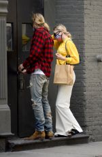 ELSA HOSK and Tom Daly Arrives at Their Apartment in New York 05/27/2019