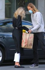 ELSA HOSK and Tom Daly Shopping at Trader Joe
