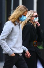 ELSA HOSK and Tom Daly Shopping at Trader Joe