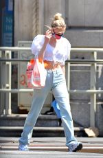ELSA HOSK Shopping Pet Food in New York 05/15/2020