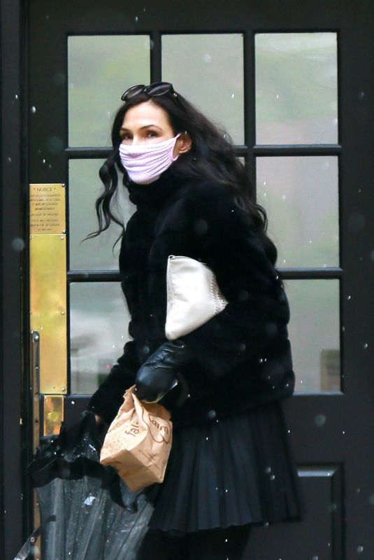 FAMKE JANSSEN Wearing Mask Out in New York 05/09/2020