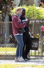 FELICITY HUFFMAN Wearing a Mask Out in Los Angeles 05/14/2020